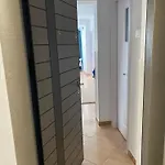 Garsoniera 552 アパート