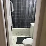 Garsoniera 552 ブカレスト