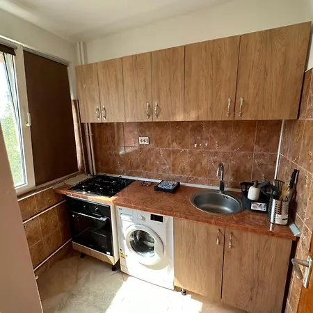 Daire Garsoniera 552 Bükreş