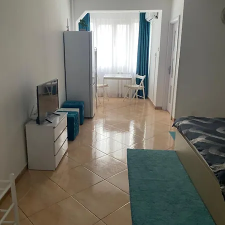 Garsoniera 552 * Bucarest