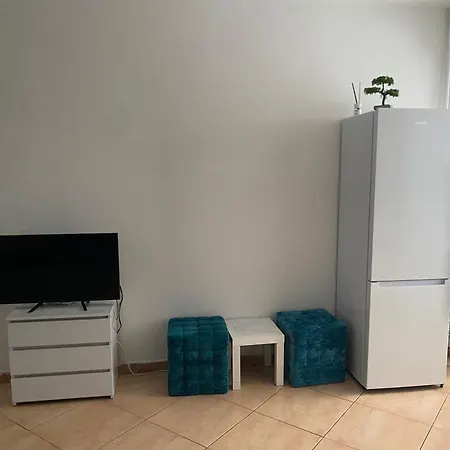 Garsoniera 552 Апартаменты