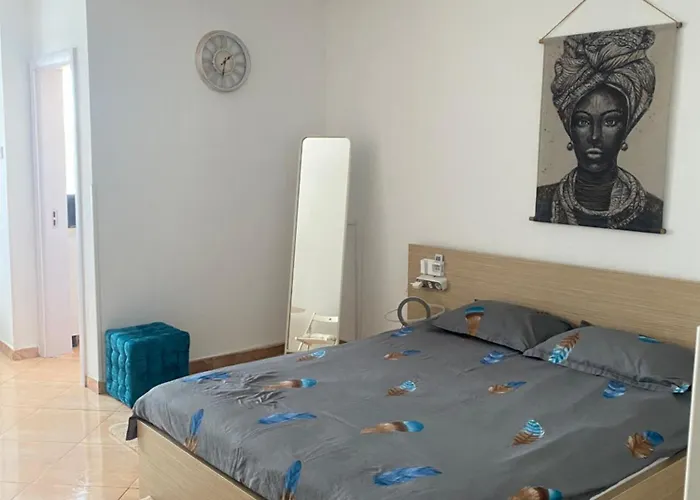 Apartament Garsoniera 552 Bucureşti